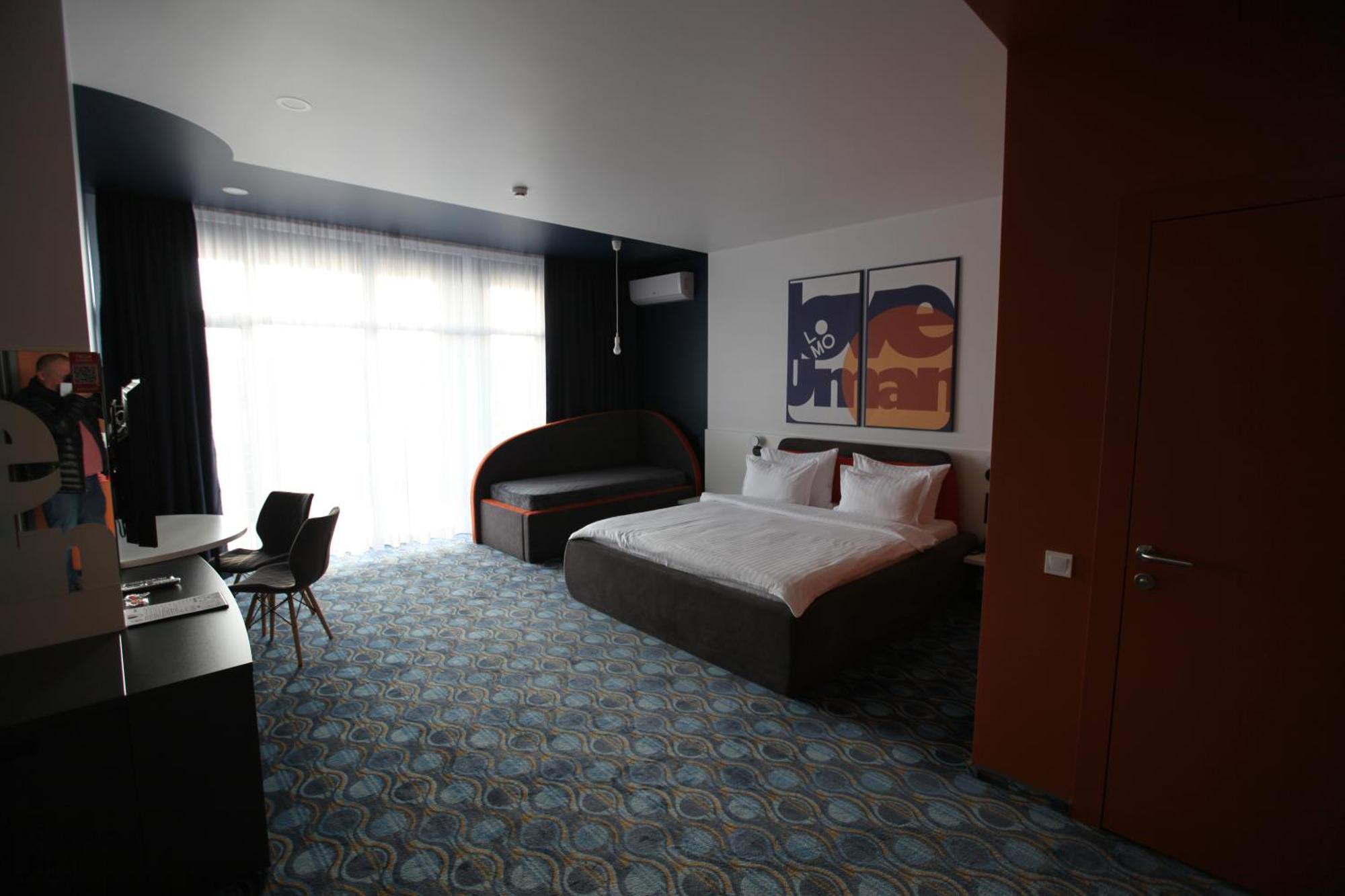 Lomo Hotel 우만 외부 사진