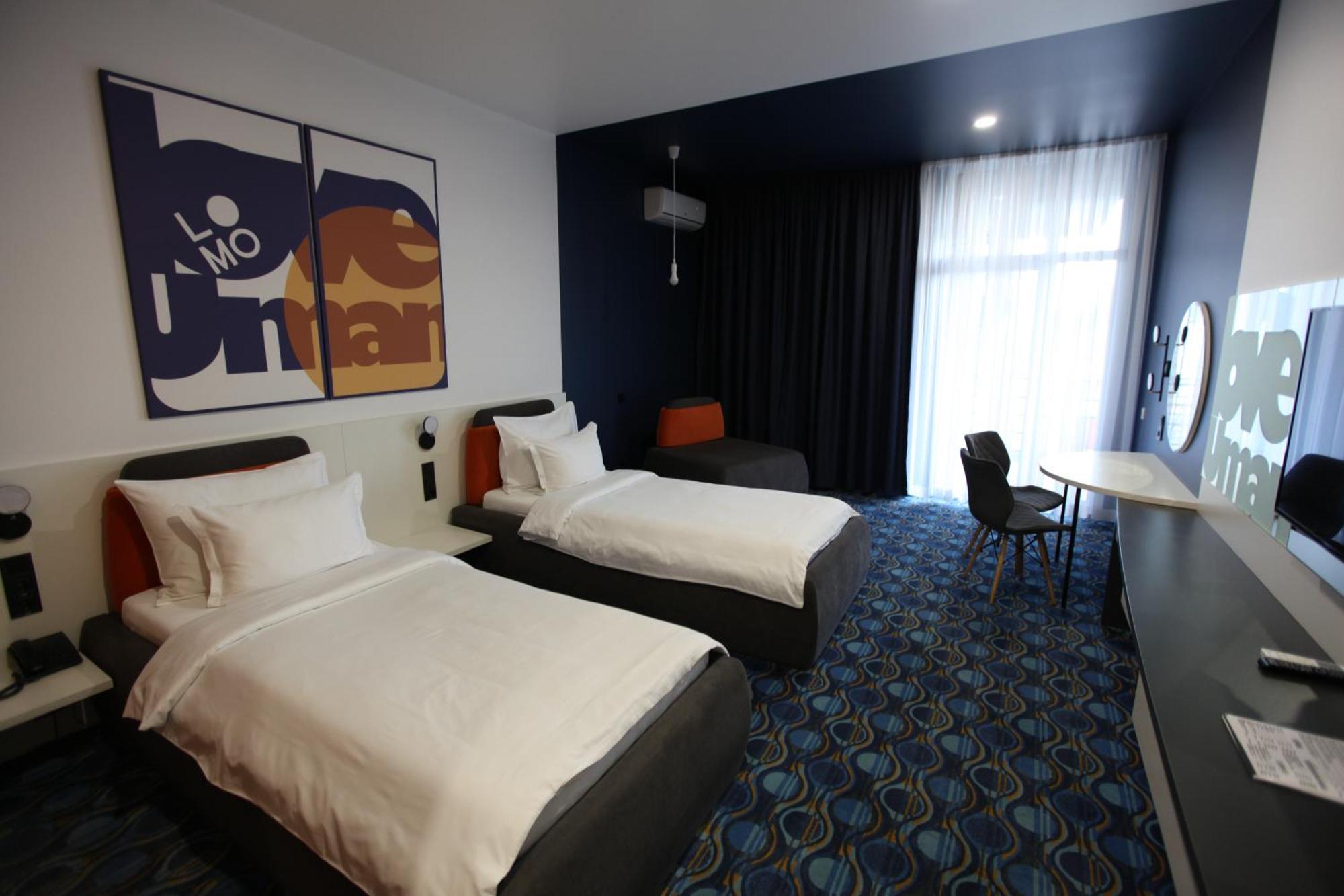 Lomo Hotel 우만 외부 사진